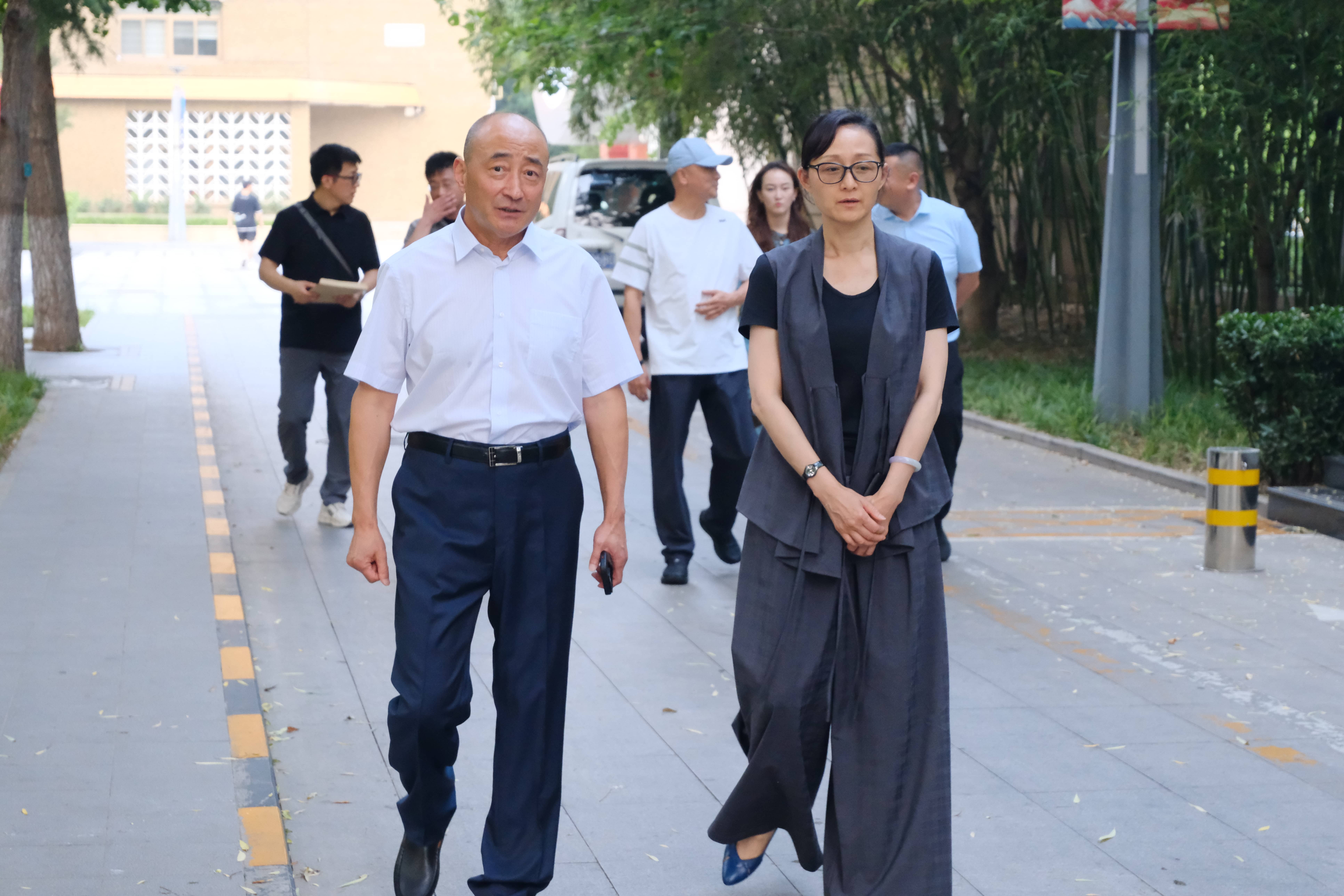 张建平副会长、刘岚书记督导第四届芳华杯筹备工作 共筑舞蹈职业教育交流盛事