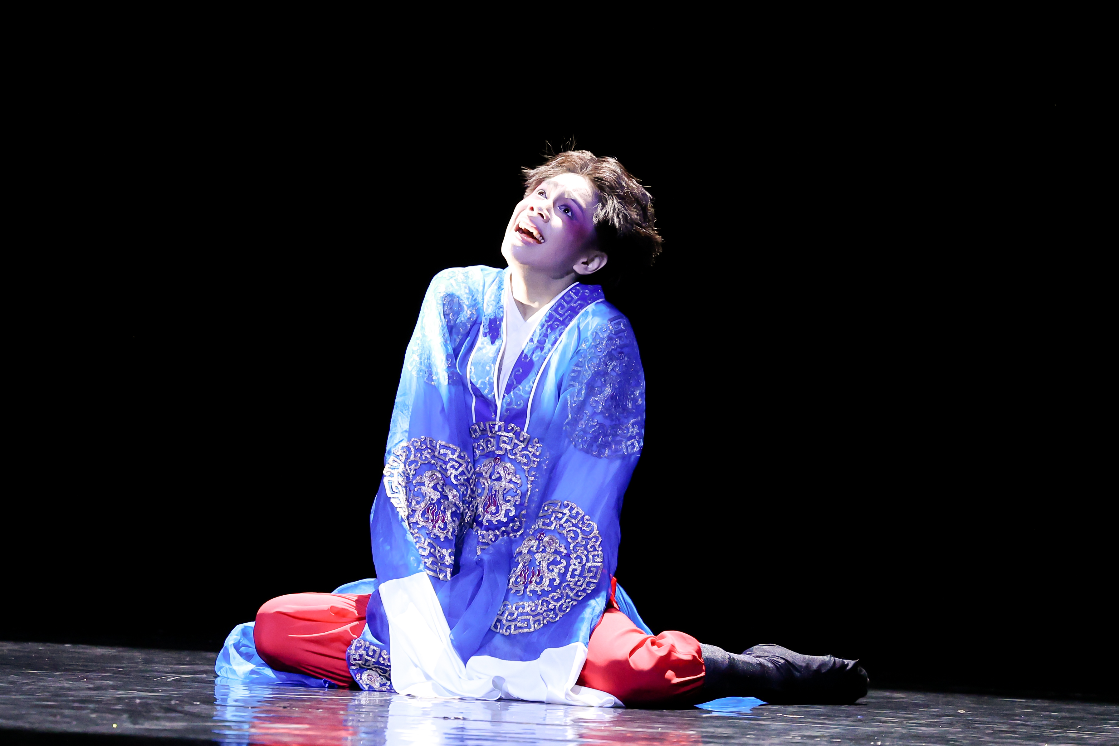 芳华灼灼，花落谁家——第四届CEFA芳华杯汇报演出盛大举行
